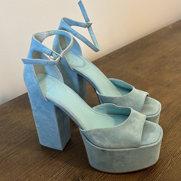 Marc Fisher Baby Blue Platform Heels Size 7 - Picture 2 of 6